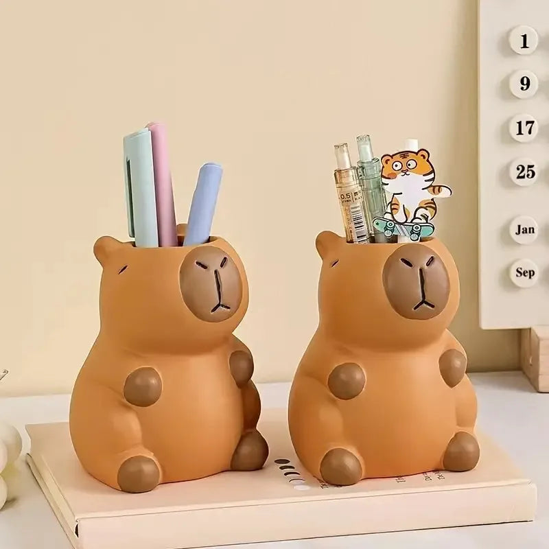 1 Piece Cute Capybara Pen Holder and Makeup Brush Organizer, Fun Design Rubber Desktop Decoration with Multiple Compartments for Office Supplies, Makeup Brushes, and Stationery Storage, Durable and Creative Home Office Desk A